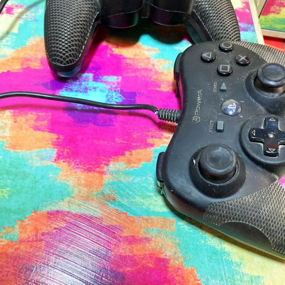 (2) POWER A USB VIDEO GAME CONTROLLERS TWO CONTROLS INCLUDED PLAYSTATION 3 PC PS